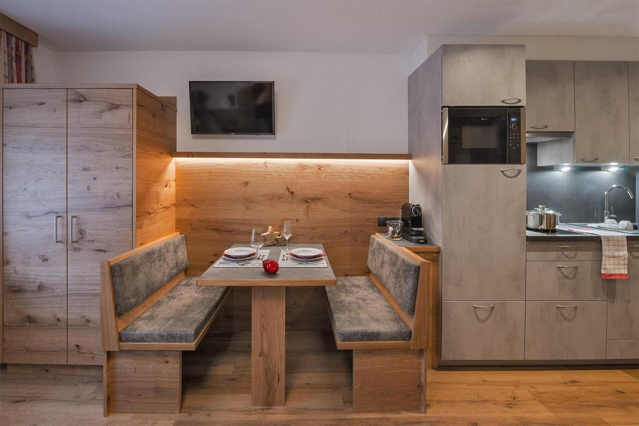 Alpenrose Appartements Burger Evelin Санкт-Антон-ам-Арльберг Экстерьер фото