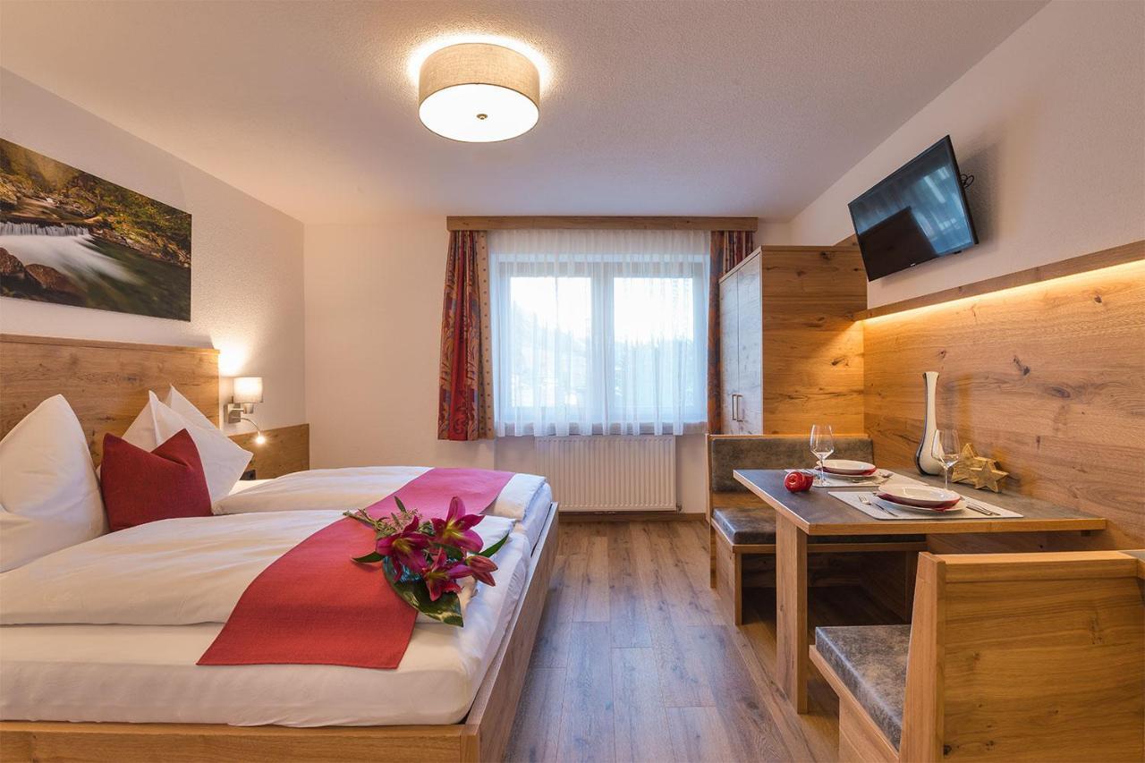 Alpenrose Appartements Burger Evelin Санкт-Антон-ам-Арльберг Экстерьер фото